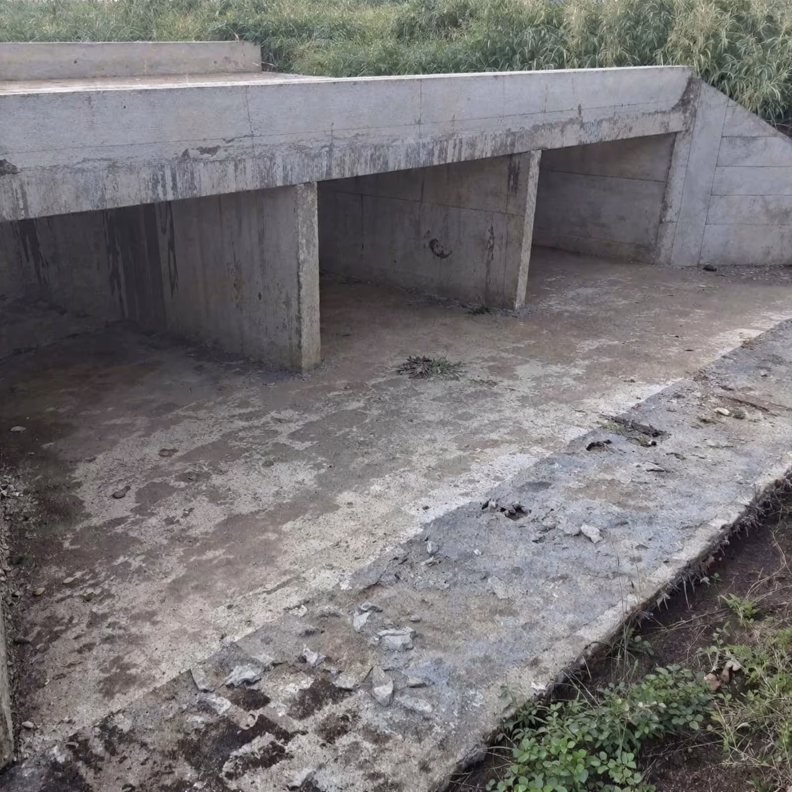 Completed multi-cell box culvert with concrete deck and wing walls at Gadareef.